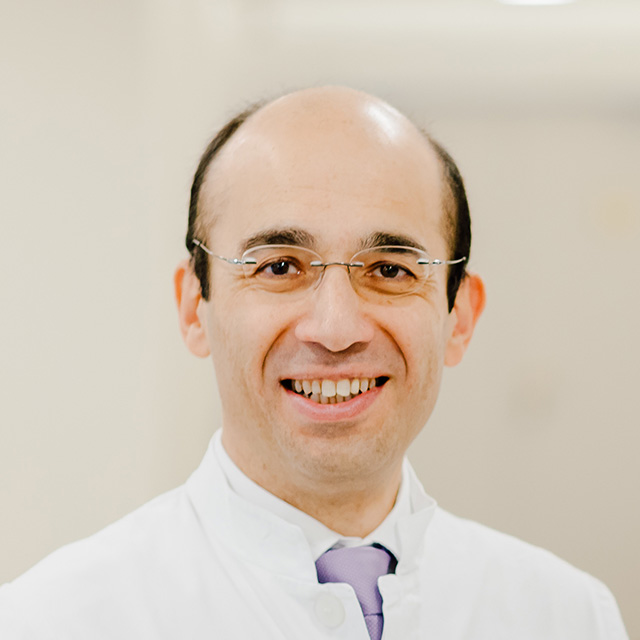 Nasenkorrektur bei Dr. Kuzbari in Wien